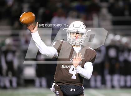 Thumbnail 2 in East St. Louis @ Mt. Carmel (IHSA Class 7A Quarterfinal) photogallery.