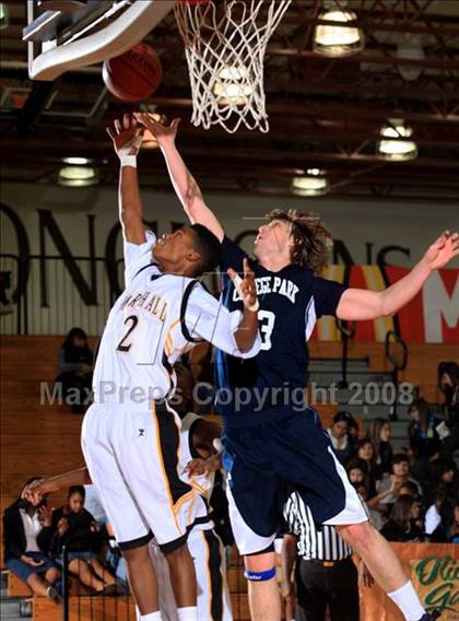 Thumbnail 1 in College Park vs. Marshall (McDonald's Texas Invitational) photogallery.