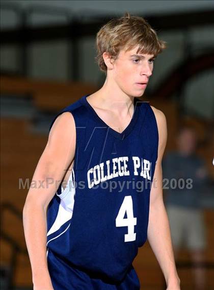 Thumbnail 3 in College Park vs. Marshall (McDonald's Texas Invitational) photogallery.