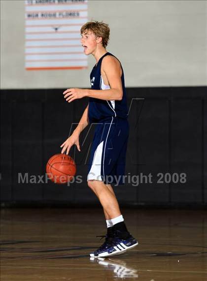 Thumbnail 1 in College Park vs. Marshall (McDonald's Texas Invitational) photogallery.