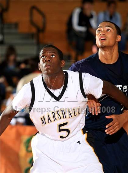 Thumbnail 1 in College Park vs. Marshall (McDonald's Texas Invitational) photogallery.