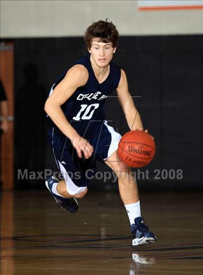Thumbnail 1 in College Park vs. Marshall (McDonald's Texas Invitational) photogallery.