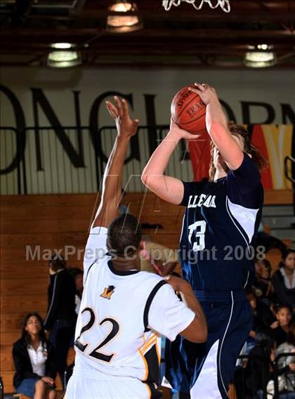Thumbnail 2 in College Park vs. Marshall (McDonald's Texas Invitational) photogallery.