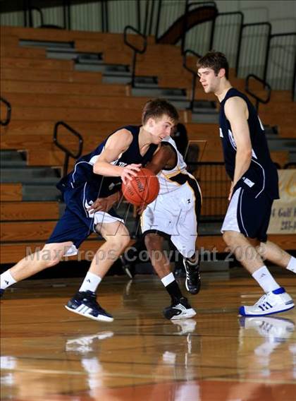 Thumbnail 1 in College Park vs. Marshall (McDonald's Texas Invitational) photogallery.