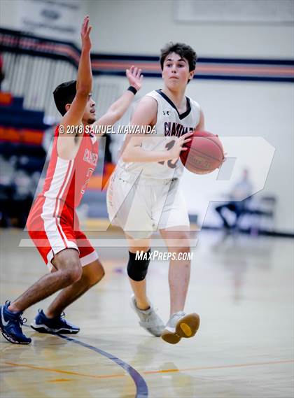 Thumbnail 3 in Cleveland vs. Chaminade photogallery.