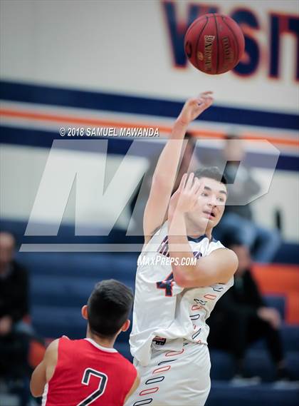 Thumbnail 1 in Cleveland vs. Chaminade photogallery.