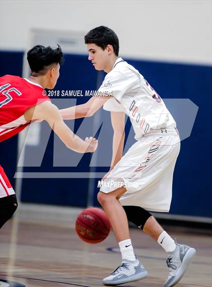 Thumbnail 3 in Cleveland vs. Chaminade photogallery.