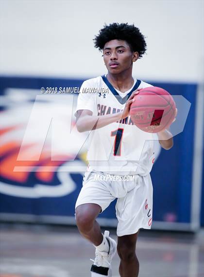 Thumbnail 2 in Cleveland vs. Chaminade photogallery.