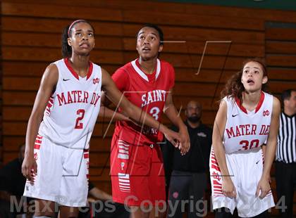 Thumbnail 2 in Saint Mary's vs. Mater Dei (Paul Pierce Classic) photogallery.