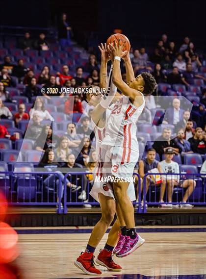 Thumbnail 2 in Salpointe Catholic @ Tucson High Magnet School (MLK Basketball Classic) photogallery.