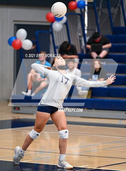 Thumbnail 3 in Sanger @ Bullard photogallery.