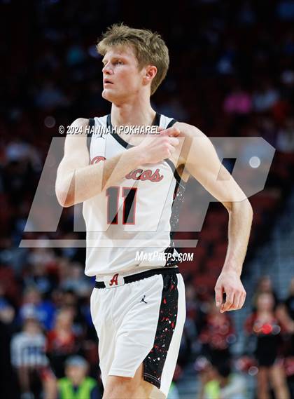 Thumbnail 1 in Amherst vs. Lincoln Lutheran (NSAA Class C2 Final) photogallery.