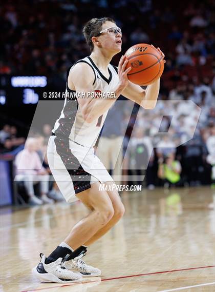 Thumbnail 1 in Amherst vs. Lincoln Lutheran (NSAA Class C2 Final) photogallery.