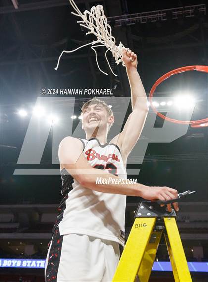 Thumbnail 1 in Amherst vs. Lincoln Lutheran (NSAA Class C2 Final) photogallery.