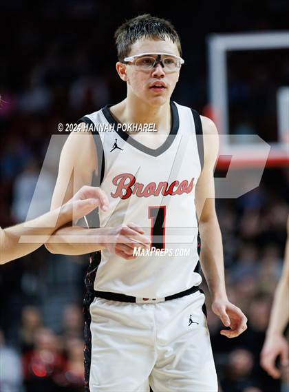 Thumbnail 1 in Amherst vs. Lincoln Lutheran (NSAA Class C2 Final) photogallery.