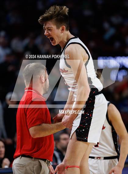 Thumbnail 2 in Amherst vs. Lincoln Lutheran (NSAA Class C2 Final) photogallery.