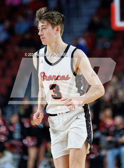 Thumbnail 2 in Amherst vs. Lincoln Lutheran (NSAA Class C2 Final) photogallery.