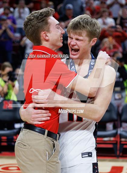 Thumbnail 3 in Amherst vs. Lincoln Lutheran (NSAA Class C2 Final) photogallery.