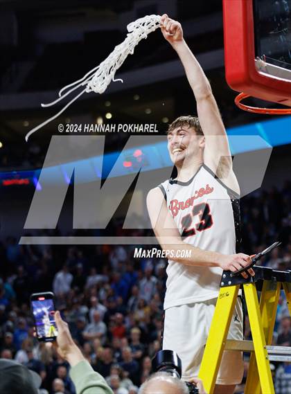 Thumbnail 1 in Amherst vs. Lincoln Lutheran (NSAA Class C2 Final) photogallery.