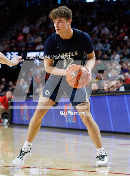 Thumbnail 2 in Amherst vs. Lincoln Lutheran (NSAA Class C2 Final) photogallery.