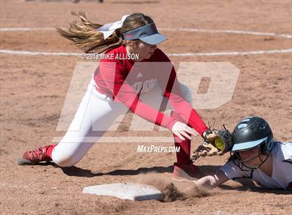 Thumbnail 2 in Signal Mountain vs Baylor photogallery.