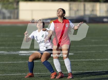 Thumbnail 1 in Chino Hills vs Great Oak photogallery.