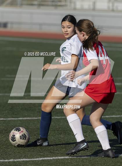 Thumbnail 3 in Chino Hills vs Great Oak photogallery.