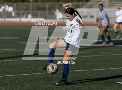 Thumbnail 3 in Chino Hills vs Great Oak photogallery.
