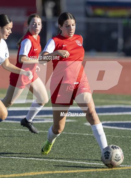 Thumbnail 2 in Chino Hills vs Great Oak photogallery.