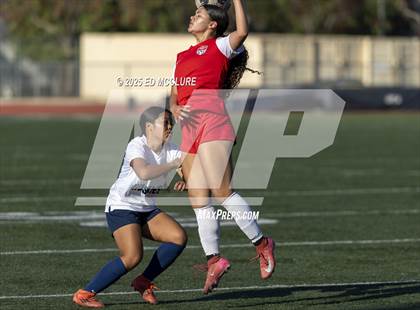 Thumbnail 2 in Chino Hills vs Great Oak photogallery.