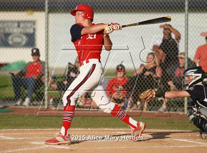 Thumbnail 1 in Dunedin vs. Central (FHSAA Regional Quarterfinal)  photogallery.