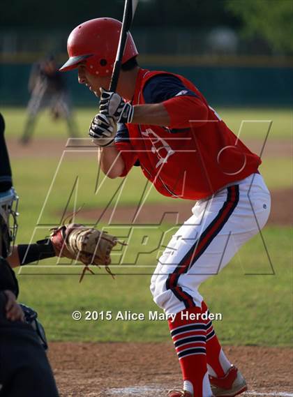 Thumbnail 3 in Dunedin vs. Central (FHSAA Regional Quarterfinal)  photogallery.