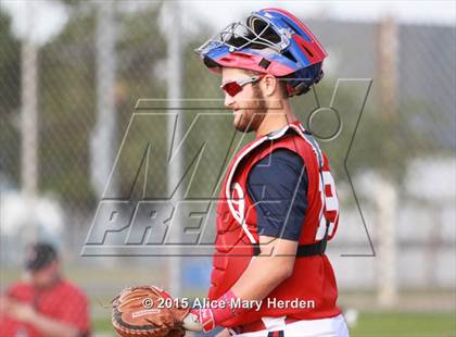 Thumbnail 2 in Dunedin vs. Central (FHSAA Regional Quarterfinal)  photogallery.