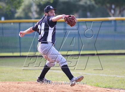 Thumbnail 3 in Dunedin vs. Central (FHSAA Regional Quarterfinal)  photogallery.