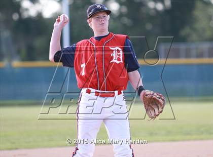 Thumbnail 1 in Dunedin vs. Central (FHSAA Regional Quarterfinal)  photogallery.