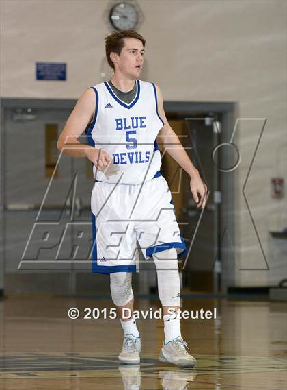 Thumbnail 2 in Marina vs. Davis (Les Curry Invitational) photogallery.