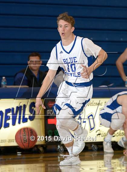 Thumbnail 2 in Marina vs. Davis (Les Curry Invitational) photogallery.