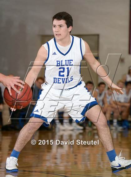 Thumbnail 1 in Marina vs. Davis (Les Curry Invitational) photogallery.