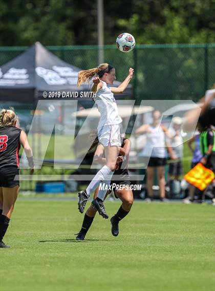 Thumbnail 1 in Kearney vs Union (MSHSAA Class 3 Third Place) photogallery.