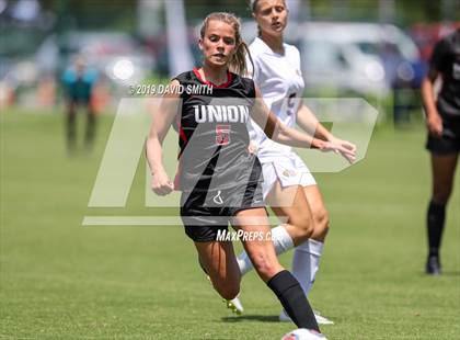 Thumbnail 2 in Kearney vs Union (MSHSAA Class 3 Third Place) photogallery.