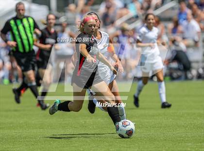 Thumbnail 3 in Kearney vs Union (MSHSAA Class 3 Third Place) photogallery.