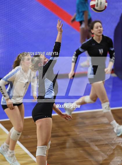 Thumbnail 1 in Denver South vs. Pueblo West (CHSAA 5A 1st Round) photogallery.