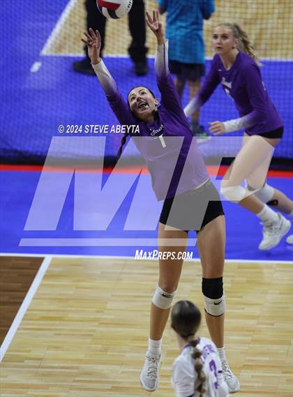Thumbnail 3 in Denver South vs. Pueblo West (CHSAA 5A 1st Round) photogallery.