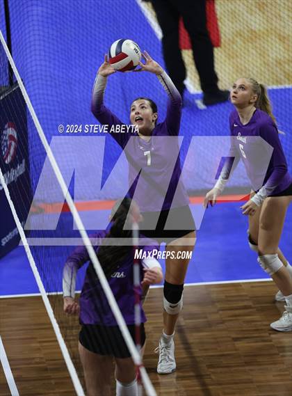 Thumbnail 3 in Denver South vs. Pueblo West (CHSAA 5A 1st Round) photogallery.