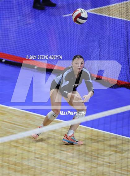 Thumbnail 3 in Denver South vs. Pueblo West (CHSAA 5A 1st Round) photogallery.