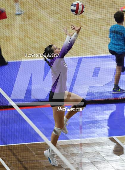 Thumbnail 2 in Denver South vs. Pueblo West (CHSAA 5A 1st Round) photogallery.
