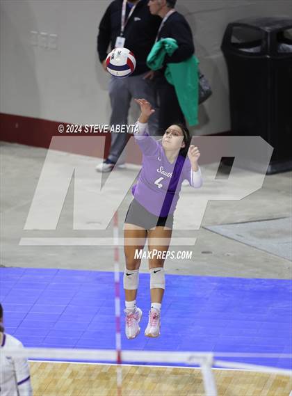 Thumbnail 1 in Denver South vs. Pueblo West (CHSAA 5A 1st Round) photogallery.