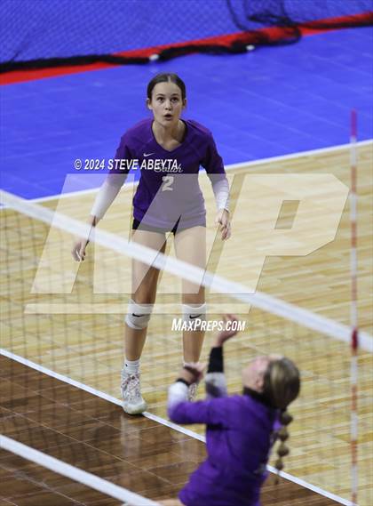 Thumbnail 3 in Denver South vs. Pueblo West (CHSAA 5A 1st Round) photogallery.