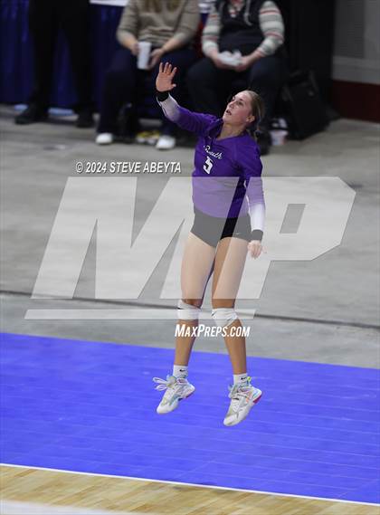 Thumbnail 1 in Denver South vs. Pueblo West (CHSAA 5A 1st Round) photogallery.