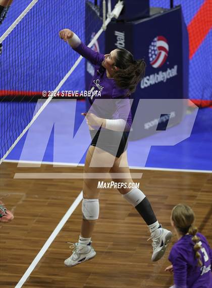 Thumbnail 1 in Denver South vs. Pueblo West (CHSAA 5A 1st Round) photogallery.